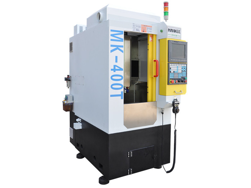 如何避免精雕機(jī)生銹呢？